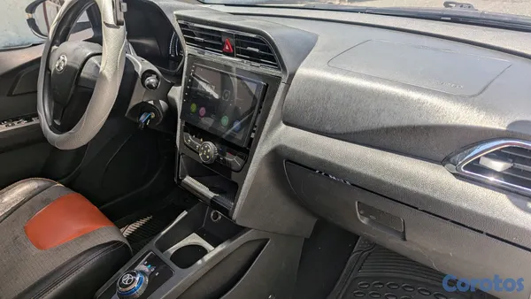 2017 Baic EC 180 — foto 8 / 17