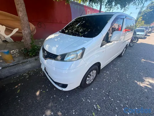 2016 Nissan NV — foto 9 / 14