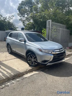 2016 Mitsubishi Outlander — foto 3 / 16