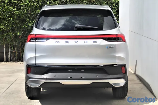 2026 Maxus EUNIQ 6 — foto 3 / 9