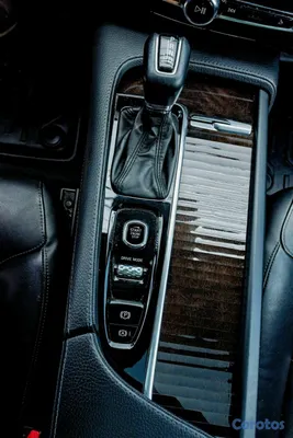 2018 Volvo Xc90 — foto 6 / 8