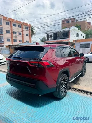 2025 Toyota Rav-4 — foto 2 / 11