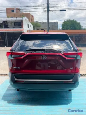 2025 Toyota Rav-4 — foto 4 / 11
