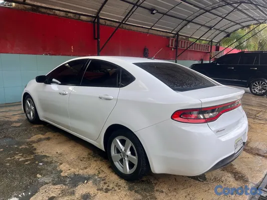 2015 Dodge Dart SXT — foto 3 / 7