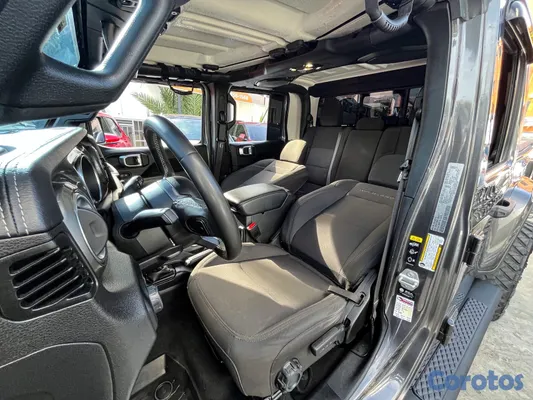 2023 Jeep Gladiator — foto 7 / 9