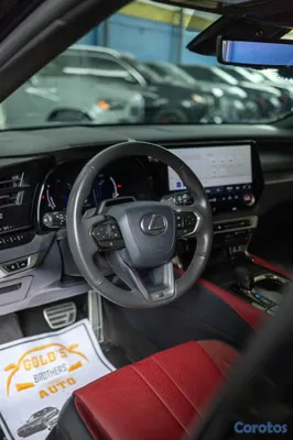 2023 Lexus Rx — foto 9 / 13
