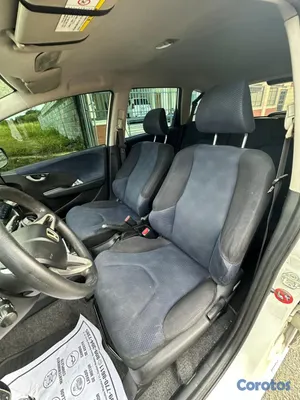 2012 Honda Fit — foto 2 / 12