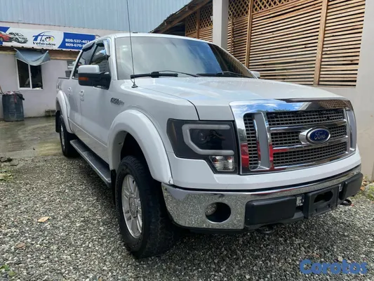 2011 Ford F-150 LARIAT 4X4 — foto 2 / 9