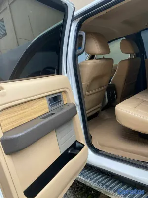 2011 Ford F-150 LARIAT 4X4 — foto 5 / 9