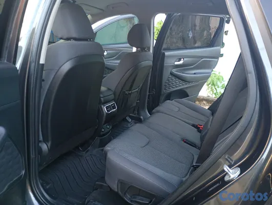 2023 Hyundai Santa Fe — foto 2 / 10