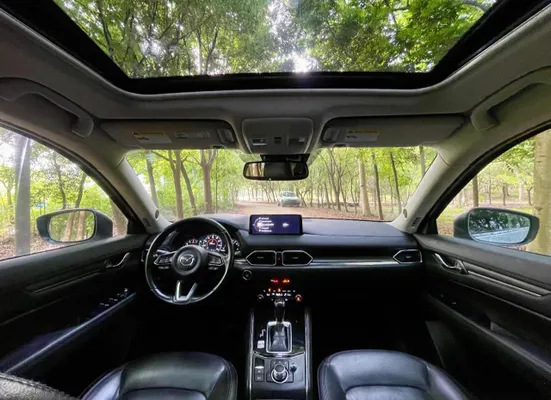 2021 Mazda CX-5 — foto 3 / 9