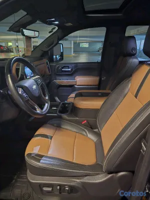 2021 Chevrolet Silverado — foto 2 / 11