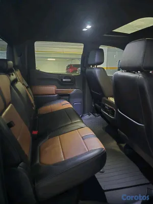 2021 Chevrolet Silverado — foto 6 / 11