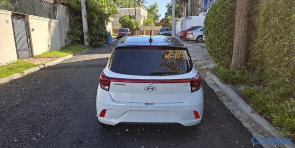 2024 Hyundai Grand I 10 — foto 4 / 9