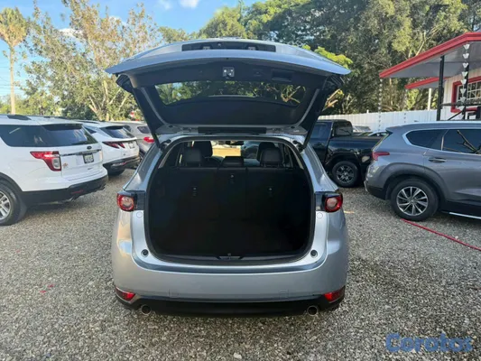 2021 Mazda CX-5 — foto 8 / 9