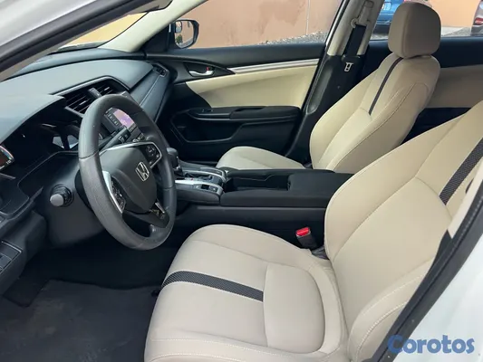 2020 Honda Civic — foto 4 / 10