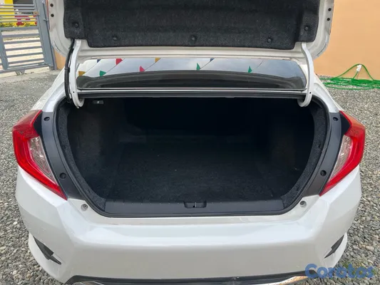 2020 Honda Civic — foto 7 / 10