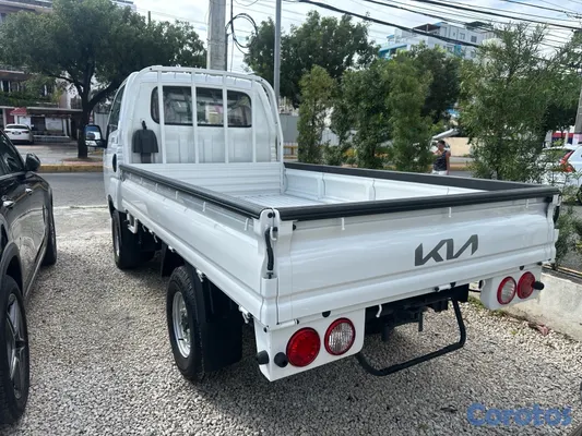 2026 Kia Camión Kia K2700 4x4 — foto 3 / 9