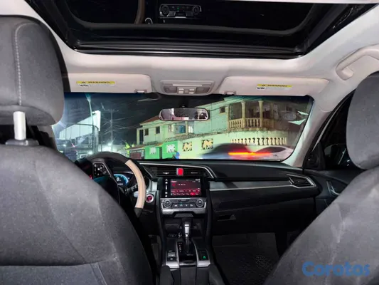 2016 Honda Civic — foto 6 / 9