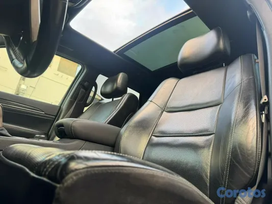 2017 Jeep Cherokee — foto 3 / 11