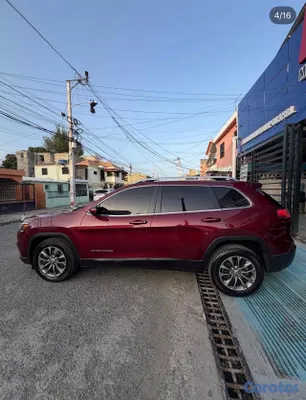 2019 Jeep Cherokee — foto 4 / 4