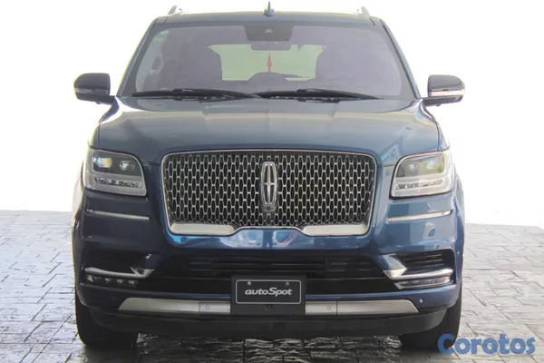 2026 Lincoln Navigator — foto 3 / 12