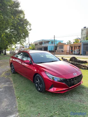 2021 Hyundai Elantra — foto 7 / 13