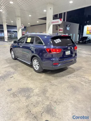 2019 Kia Sorento — foto 6 / 11