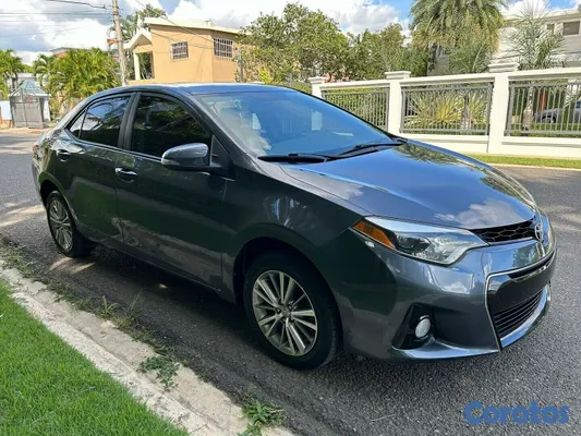 2015 Toyota Corolla — foto 2 / 5
