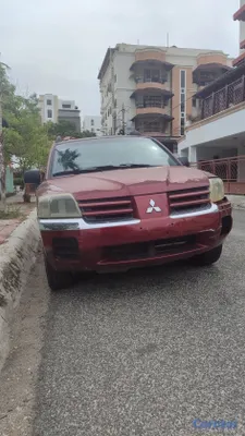 2004 Mitsubishi Endeavor — foto 8 / 8