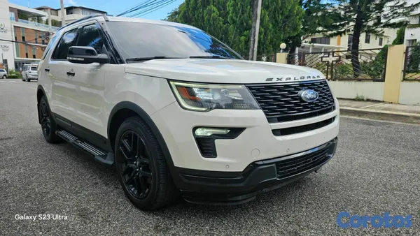 2018 Ford Explorer — foto 5 / 9