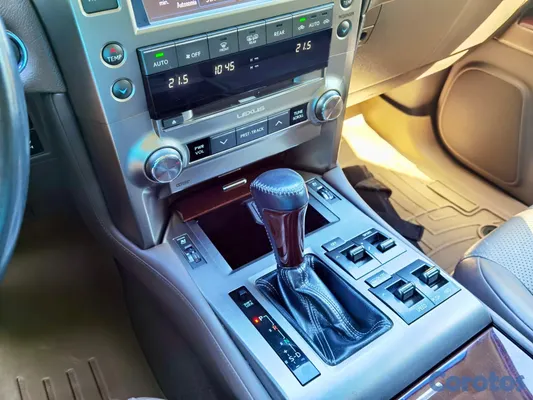2015 Lexus Gx — foto 9 / 10