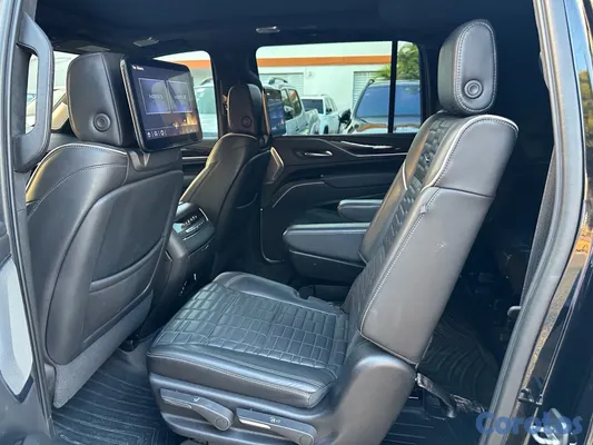 2022 Cadillac Escalade — foto 10 / 12