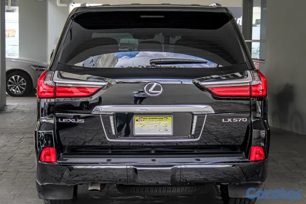 2020 Lexus Lx — foto 3 / 13