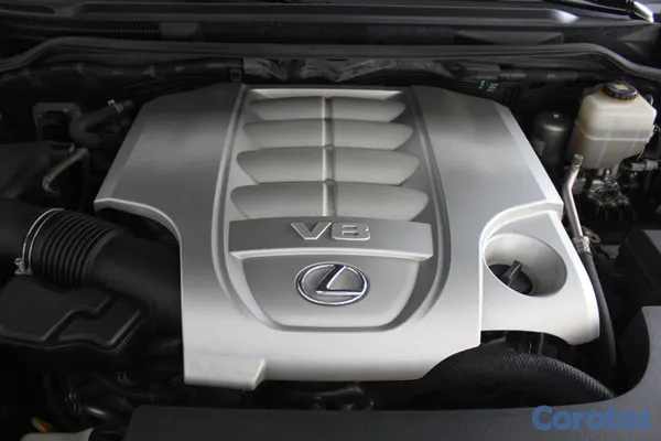 2020 Lexus Lx — foto 10 / 13
