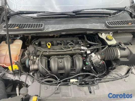 2016 Ford Escape — foto 8 / 8