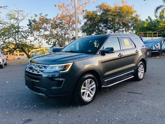 2019 Ford Explorer — foto 5 / 10