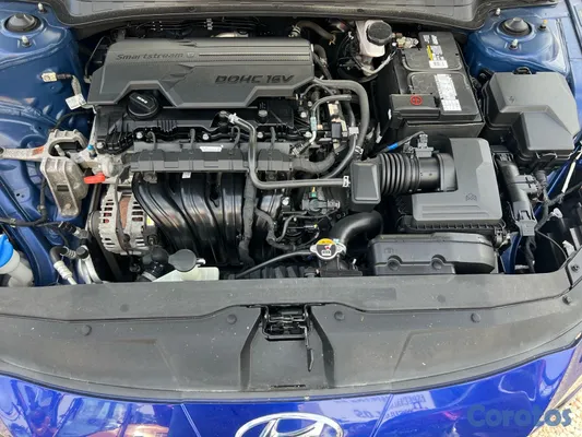 2021 Hyundai Elantra — foto 7 / 7