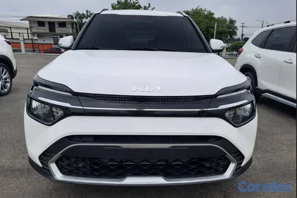 2023 Kia carens 2023 de la casa 1.5 dohc — foto 3 / 10