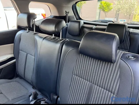2023 Kia carens 2023 de la casa 1.5 dohc — foto 4 / 10