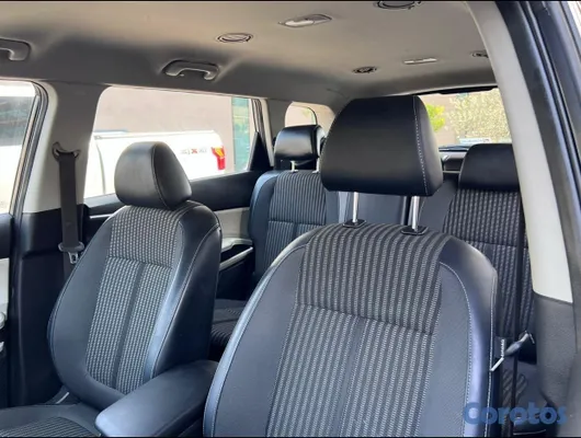 2023 Kia carens 2023 de la casa 1.5 dohc — foto 5 / 10