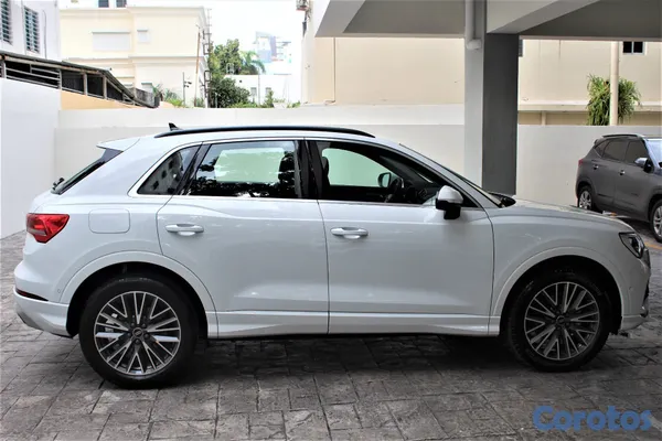 2023 Audi Q3 — foto 3 / 9