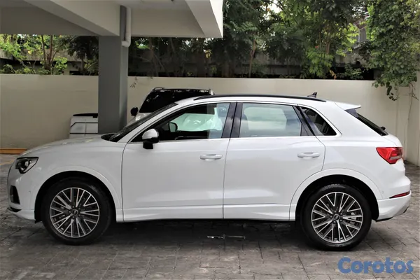 2023 Audi Q3 — foto 4 / 9
