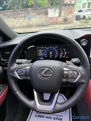 2022 Lexus NX — foto 5 / 12