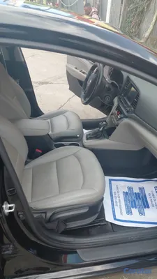 2017 Hyundai Elantra — foto 5 / 9