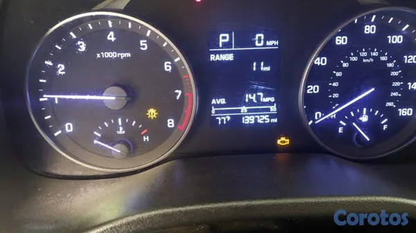 2017 Hyundai Elantra — foto 9 / 9