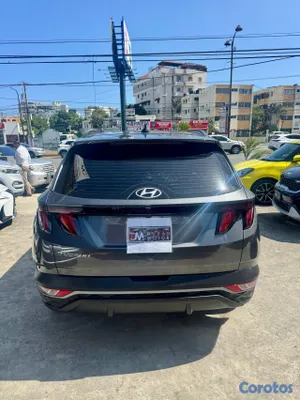 2022 Hyundai Tucson — foto 8 / 12