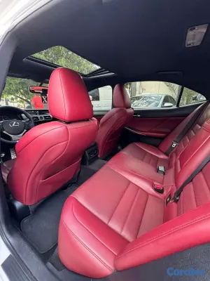 2014 Lexus Is — foto 5 / 10
