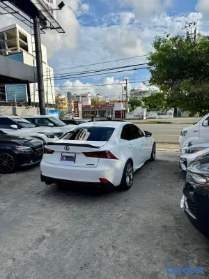 2014 Lexus Is — foto 6 / 10