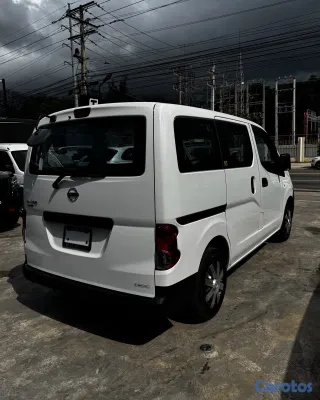 2020 Nissan NV — foto 4 / 8